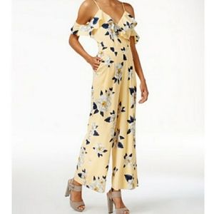 🌹 J.O.A. Pale Yellow Floral Jumpsuit